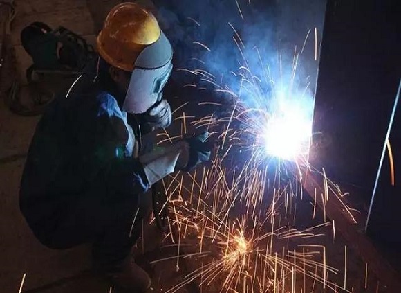 乐鱼平台网站_乐鱼(中国)制品管加工裂痕的产生因素