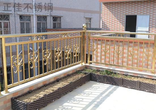 乐鱼平台网站_乐鱼(中国)回形花纹管围栏