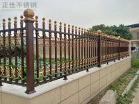 浅谈乐鱼平台网站_乐鱼(中国)花纹管在围栏的应用